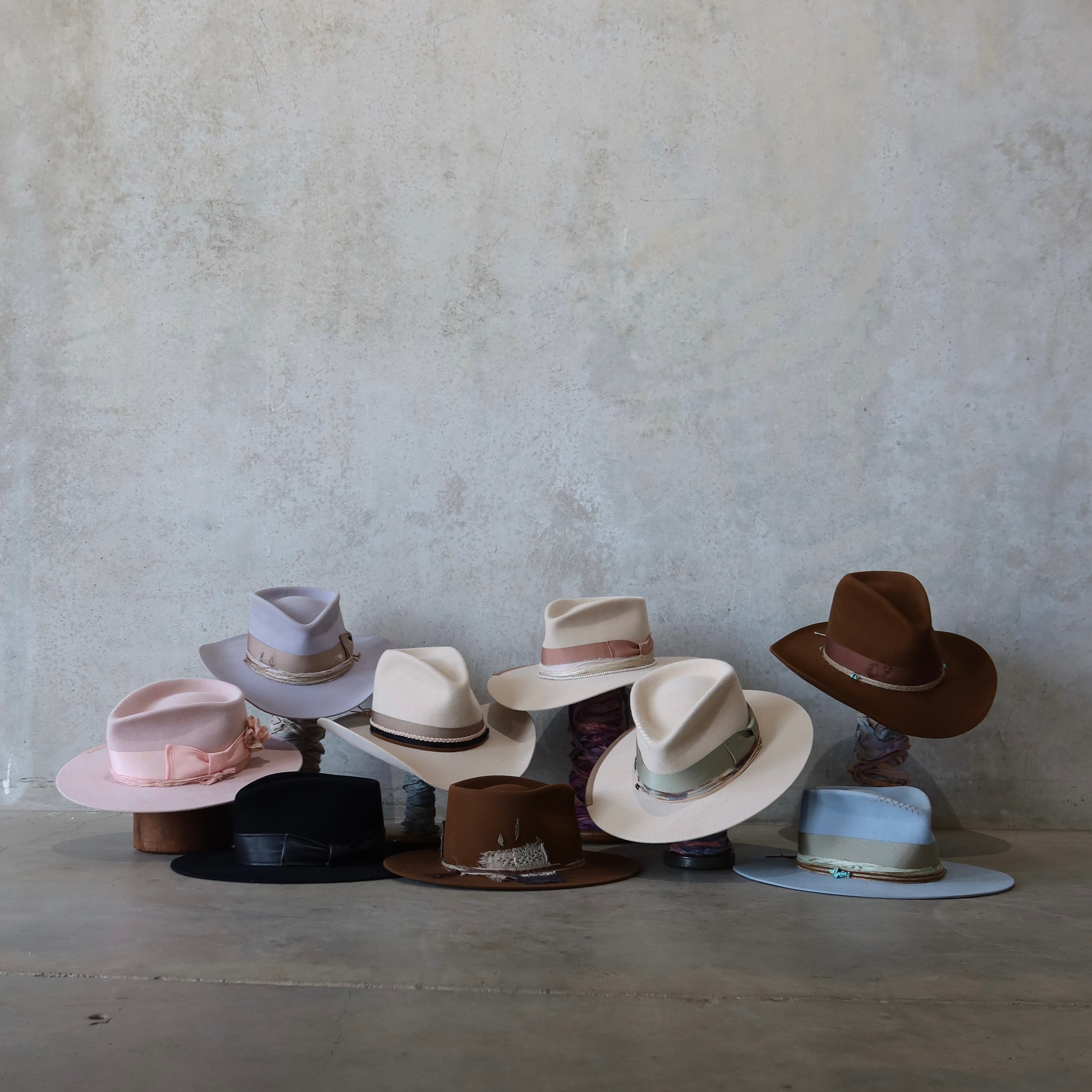 READY TO SHIP - SIZE 56