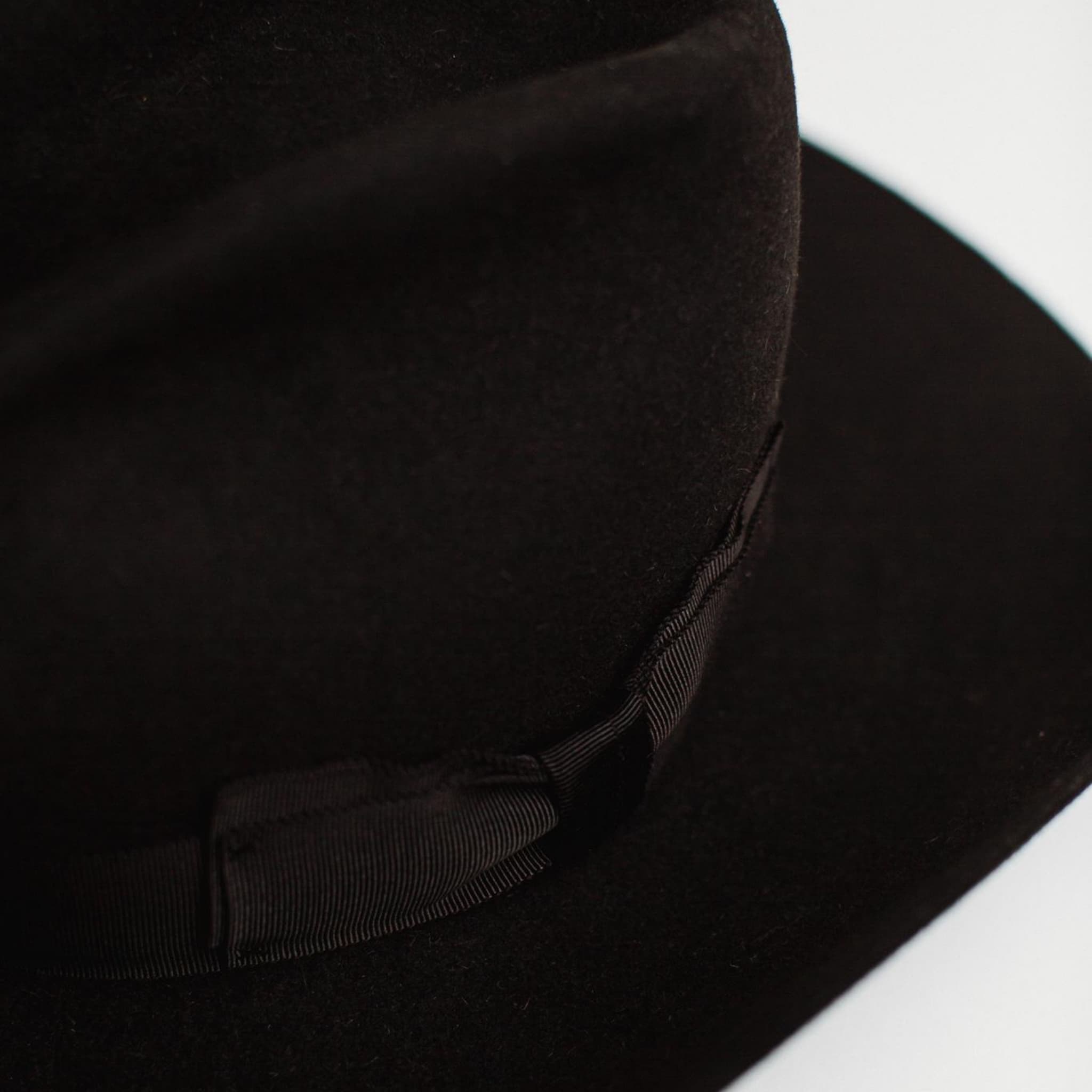Close up of The Plains black cowboy hat band showing black Japanese grosgrain double bow on rabbit felt.