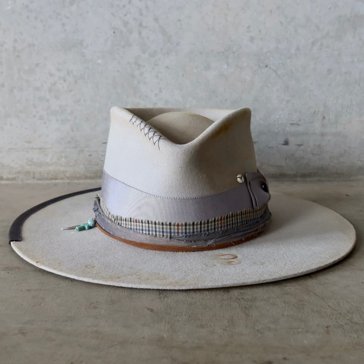 Dove felt hat Watson Limited Edition by PHYLLi Designs with dove grey Japanese grosgrain double bow band and textured grey sari silk trim.