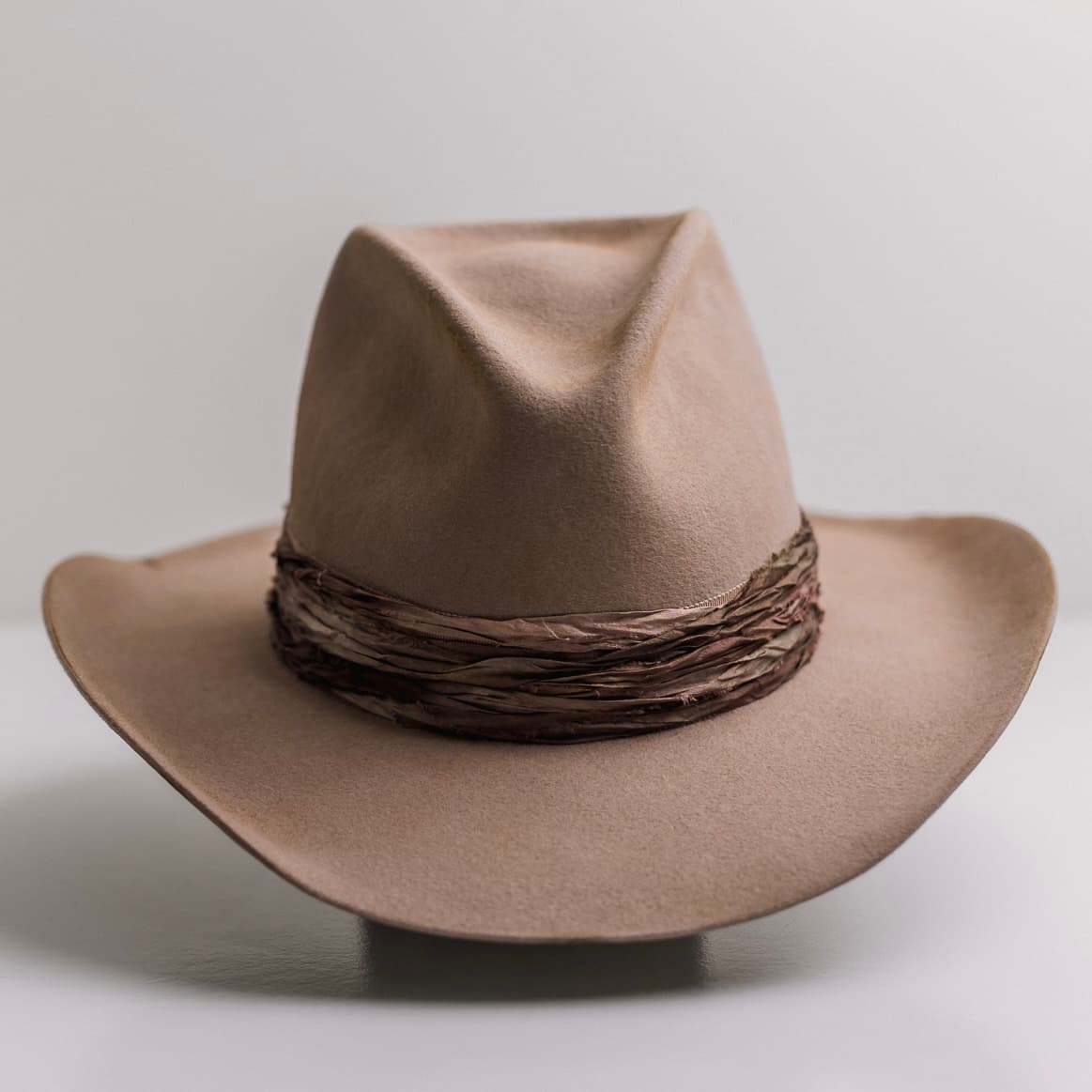 Sahara cowboy hat Wrapped Wheeler Sahara by PHYLLi Designs with tonal tie dye sari silk wrapped band.