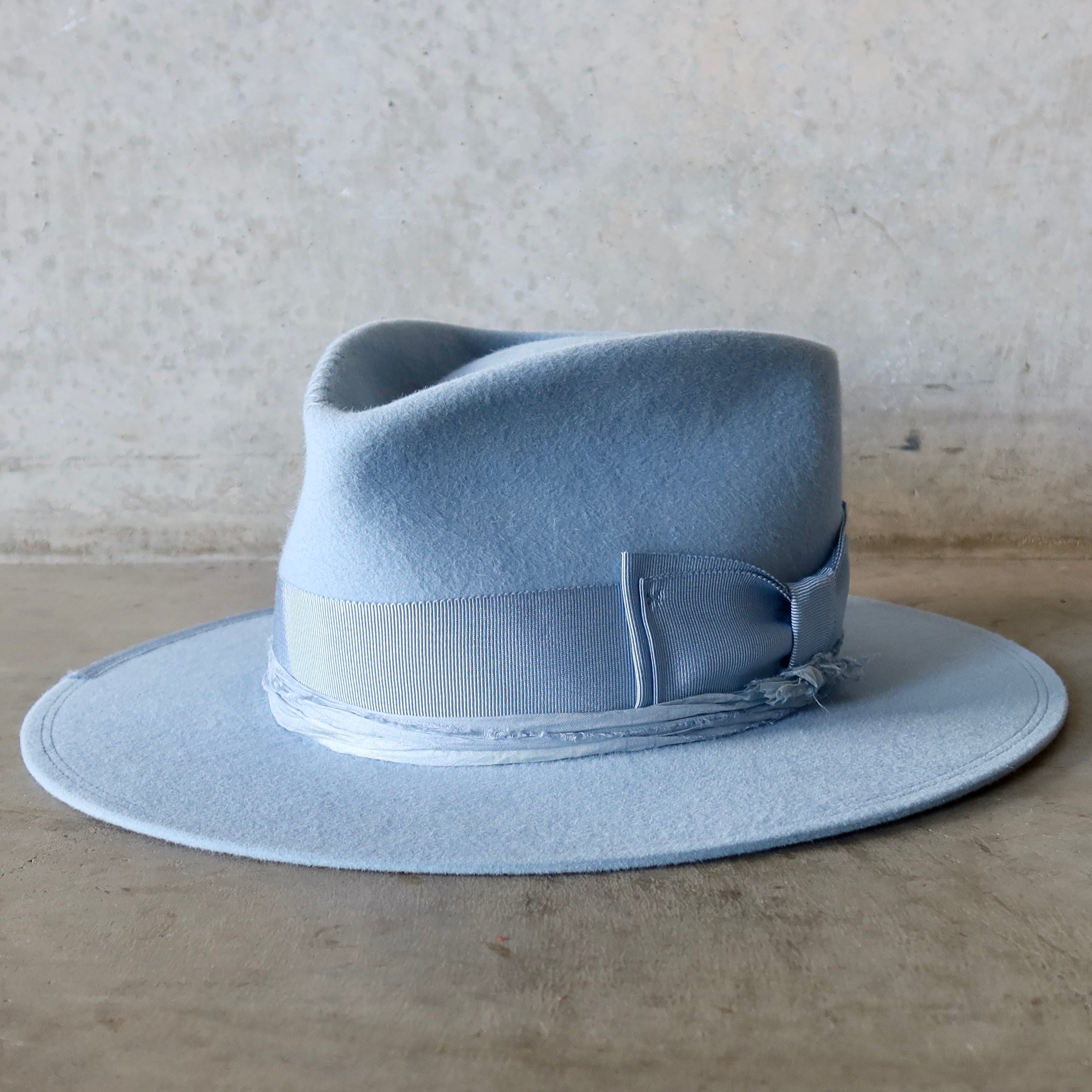 LUCINDA - SIZE 58 READY TO SHIP