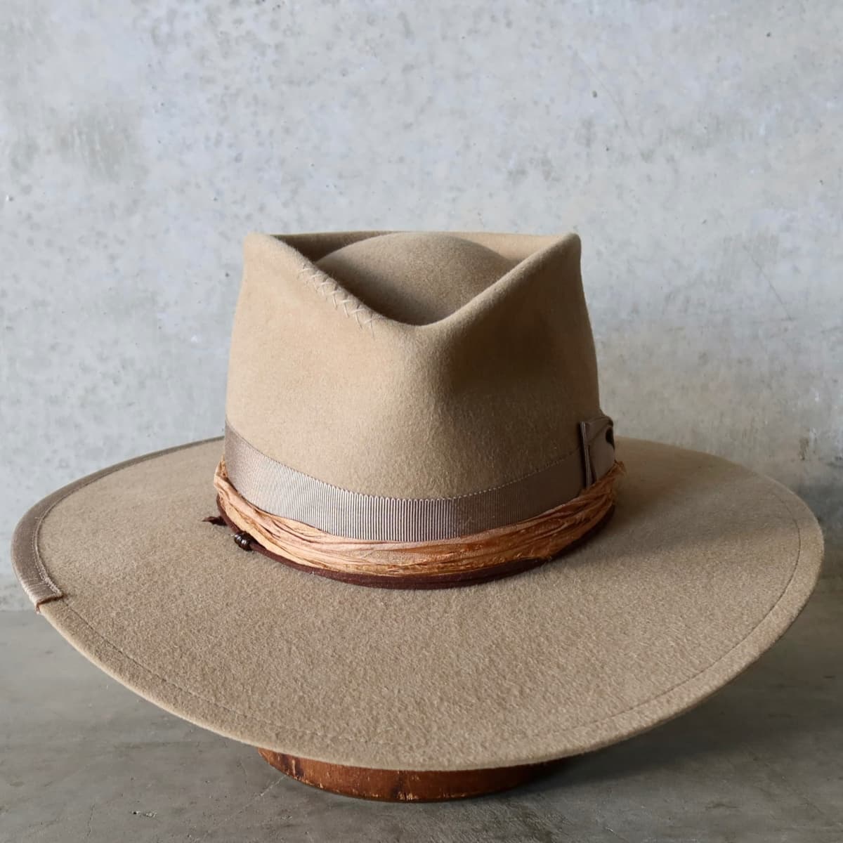 Alexander Camel felt hat by PHYLLi Designs with Japanese grosgrain double bow band in Taupe and copper sari silk trim.