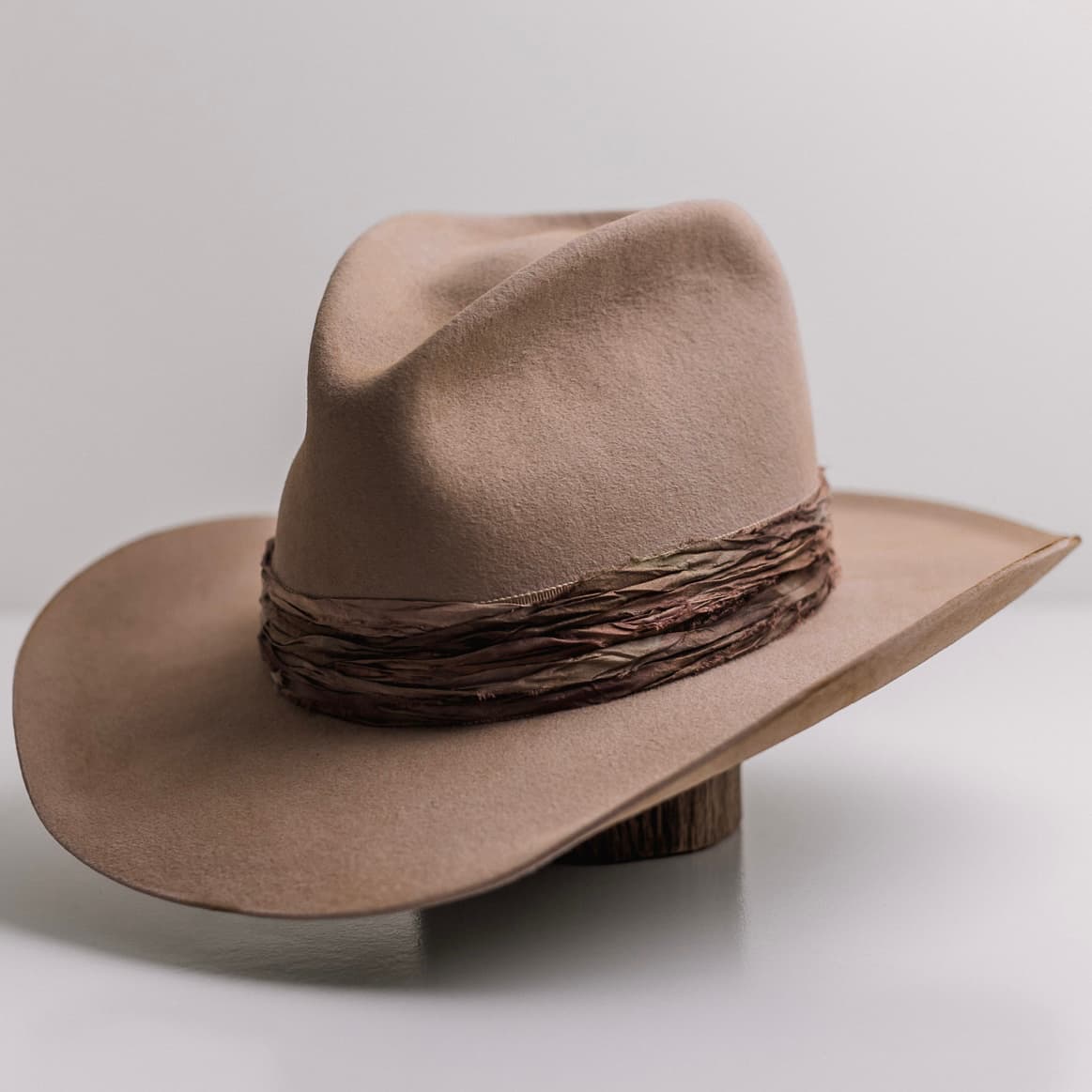 Sahara cowboy hat Wrapped Wheeler Sahara by PHYLLi Designs with tonal tie dye sari silk wrapped band.